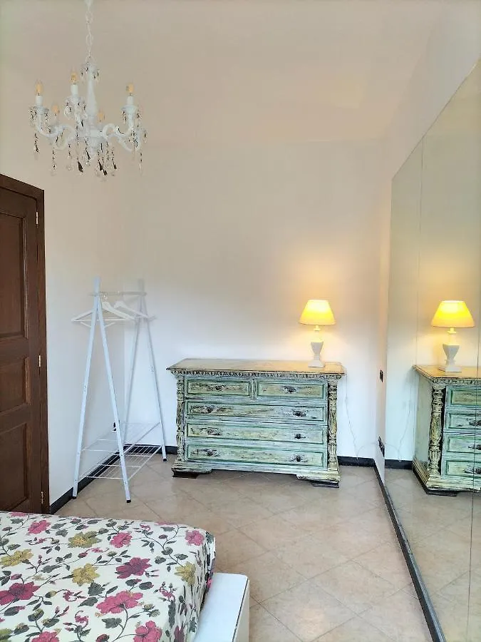 Apartment Appartamento Il Pino 15 Bocco